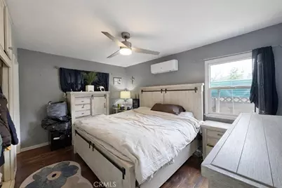 161 W Harcourt Street, Long Beach, CA 90805 - Photo 8