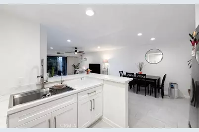 700 W 3rd Street #A104, Santa Ana, CA 92701 - Photo 4