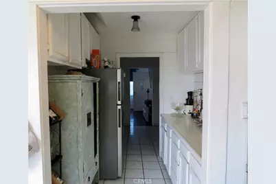 828 N Herbert Avenue, East Los Angeles, CA 90063 - Photo 8