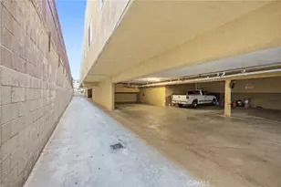 406 W Regent St, Inglewood, CA 90301 - Photo 12