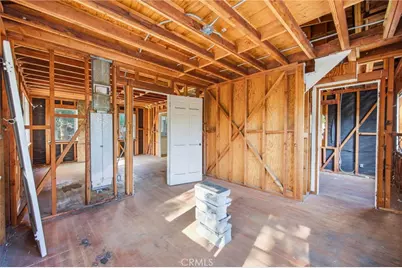 10064 Sunland Boulevard, Sunland, CA 91040 - Photo 42
