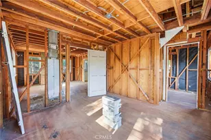 10064 Sunland Blvd, Sunland, CA 91040 - Photo 42