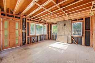 10064 Sunland Blvd, Sunland, CA 91040 - Photo 40
