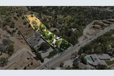 10064 Sunland Boulevard, Sunland, CA 91040 - Photo 60
