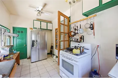 10064 Sunland Boulevard, Sunland, CA 91040 - Photo 56