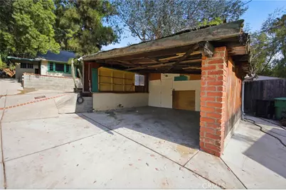 10064 Sunland Boulevard, Sunland, CA 91040 - Photo 6