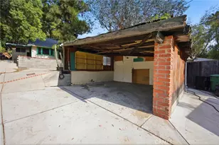 10064 Sunland Blvd, Sunland, CA 91040 - Photo 6