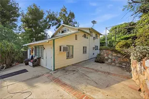 10064 Sunland Blvd, Sunland, CA 91040 - Photo 2