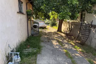 1034 Evergreen Ave, Los Angeles, CA 90033 - Photo 2