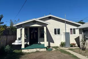 837 W Gage Ave, Los Angeles, CA 90044 - Photo 8