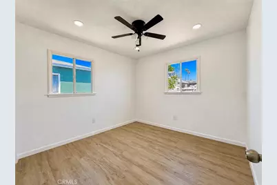 902 Island Avenue, Wilmington, CA 90744 - Photo 14