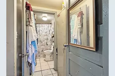 348 W Vernon Avenue, Los Angeles, CA 90037 - Photo 14