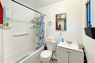 348 W Vernon Ave, Los Angeles, CA 90037 - Photo 26