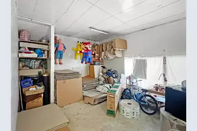 348 W Vernon Avenue, Los Angeles, CA 90037 - Photo 32
