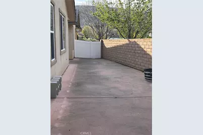 3819 Mule Creek Court, San Bernardino, CA 92407 - Photo 12