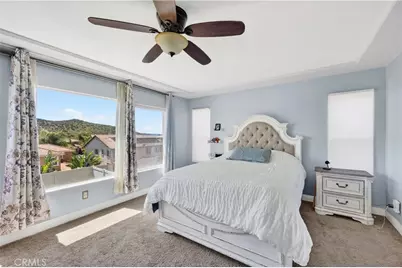 27708 Carlton Oaks Street, Murrieta, CA 92562 - Photo 32