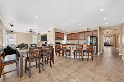 27708 Carlton Oaks Street, Murrieta, CA 92562 - Photo 16