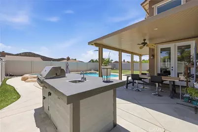 27708 Carlton Oaks Street, Murrieta, CA 92562 - Photo 58