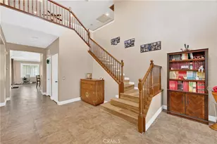 27708 Carlton Oaks St, Murrieta, CA 92562 - Photo 10