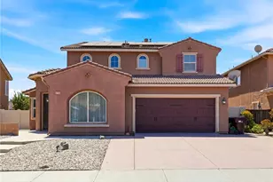 27708 Carlton Oaks St, Murrieta, CA 92562 - Photo 4