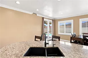 27708 Carlton Oaks St, Murrieta, CA 92562 - Photo 22