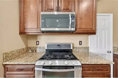 27708 Carlton Oaks Street, Murrieta, CA 92562 - Photo 22