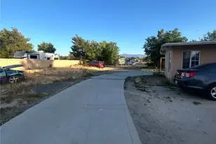 9636 E Ave Q2, Palmdale, CA 93591 - Photo 2