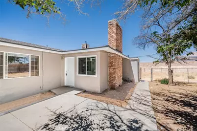 13336 Mohawk Road, Apple Valley, CA 92308 - Photo 2