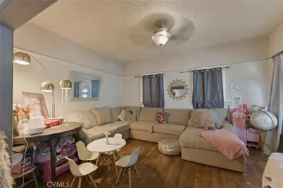 4211 S Flower, Los Angeles, CA 90037 - Photo 14