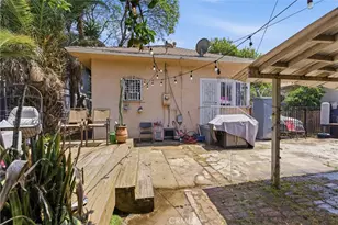 4211 S Flower, Los Angeles, CA 90037 - Photo 32