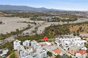 1126 White Knoll Dr, Los Angeles, CA 90012 - Photo 30