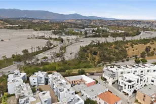 1126 White Knoll Dr, Los Angeles, CA 90012 - Photo 34