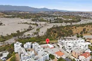 1126 White Knoll Dr, Los Angeles, CA 90012 - Photo 30