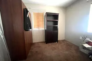477 Wyman, East Los Angeles, CA 90022 - Photo 32
