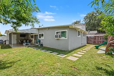 11004 Davenrich, Santa Fe Springs, CA 90670 - Photo 14