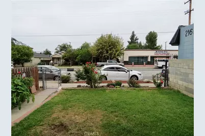 212 N Azusa, Azusa, CA 91702 - Photo 18