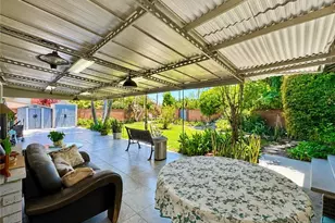 1450 W Wedgewood Dr, Anaheim, CA 92801 - Photo 20