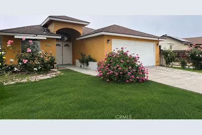 2380 S Holly Ave, Fresno, CA 93706 - Photo 2