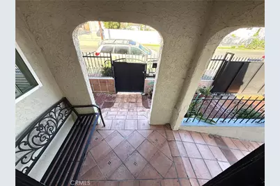 3008 W 30th, Los Angeles, CA 90018 - Photo 32