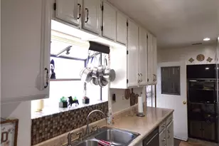 10953 Sampson Ave, Lynwood, CA 90262 - Photo 8