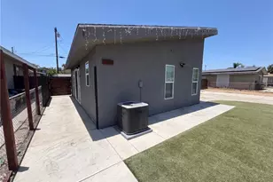 1701 Manor Cir, Pomona, CA 91766 - Photo 2