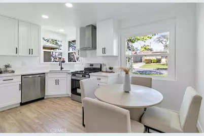 10947 Atkinson, Inglewood, CA 90303 - Photo 8