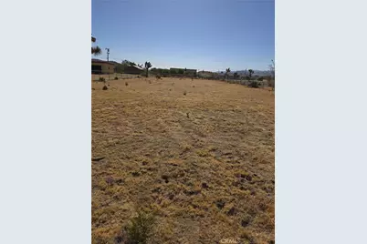 6295 Ruth, Yucca Valley, CA 92284 - Photo 6
