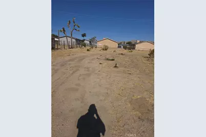 6340 Indio, Yucca Valley, CA 92284 - Photo 2