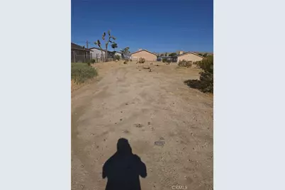 6340 Indio, Yucca Valley, CA 92284 - Photo 4