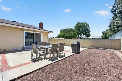 1633 E Clarion, Carson, CA 90745 - Photo 28