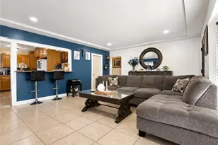 8617 Ivy St, Los Angeles, CA 90002 - Photo 6