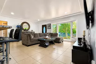 8617 Ivy St, Los Angeles, CA 90002 - Photo 4