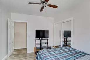 5420 Manhattan Pl, Los Angeles, CA 90062 - Photo 10