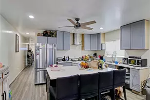 5420 Manhattan Pl, Los Angeles, CA 90062 - Photo 8